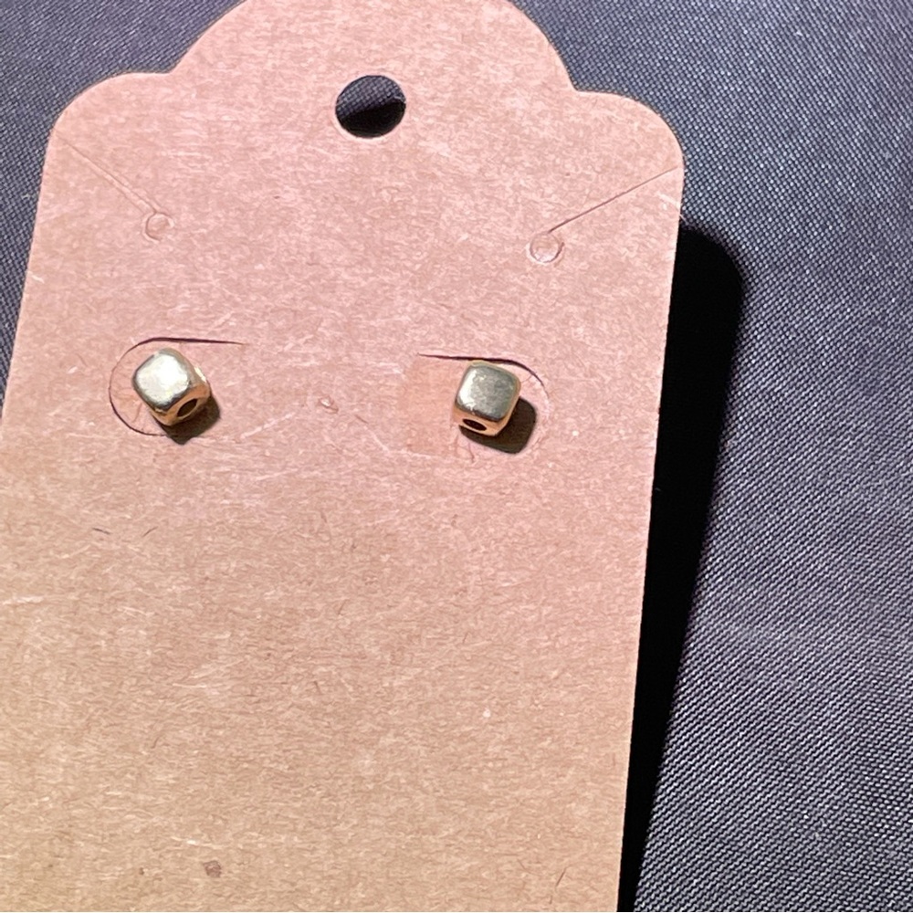 Square earrings!
